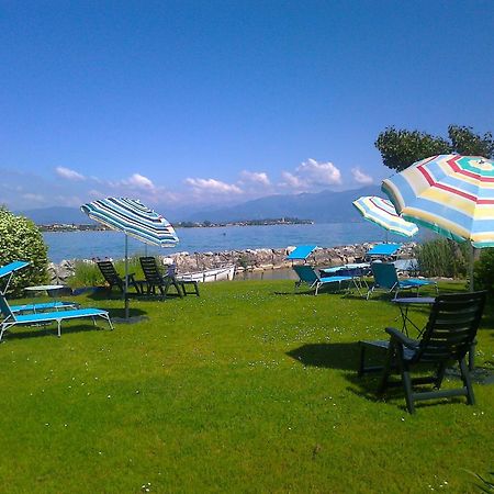 Albergo Il Biancospino Sirmione Exterior photo