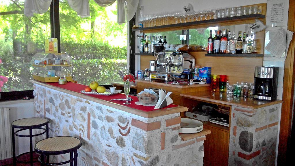 Albergo Il Biancospino Sirmione Exterior photo