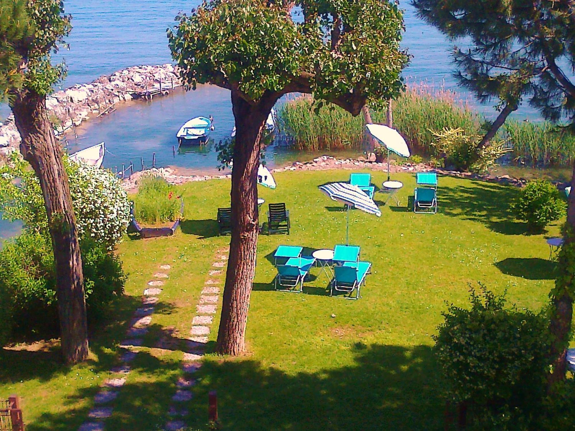Albergo Il Biancospino Sirmione Exterior photo